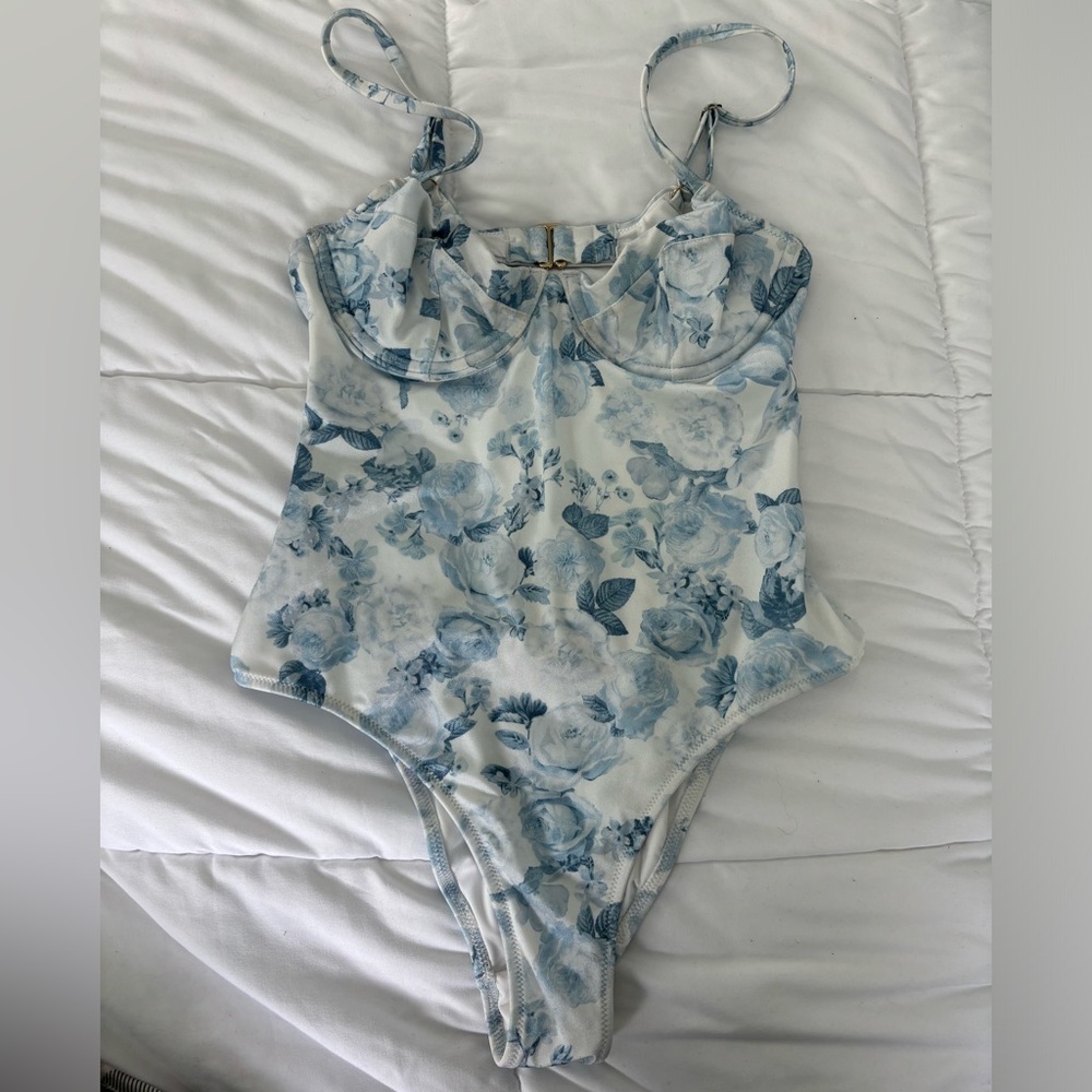 victoria’s secret one piece swimwear
